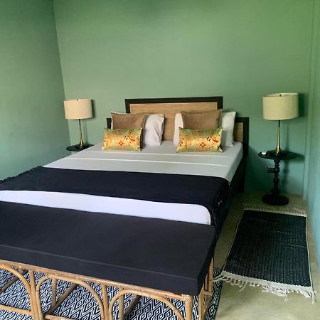 La Plage Hotel El Nido Bagian luar foto